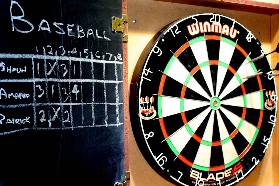 How To Play Baseball Darts (The Rules Explained)